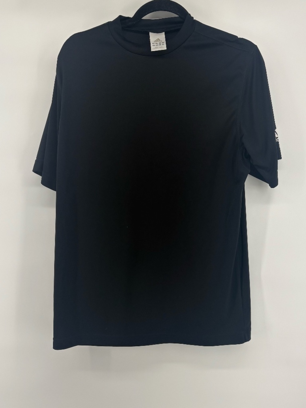 mens Adidas athletic shirt drift material size small